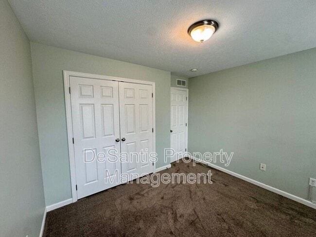 Building Photo - 307 Marshall Heights Dr