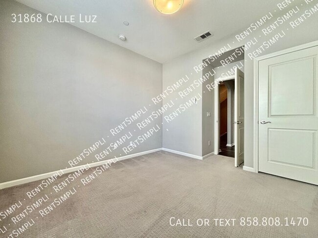 Building Photo - 31868 Calle Luz