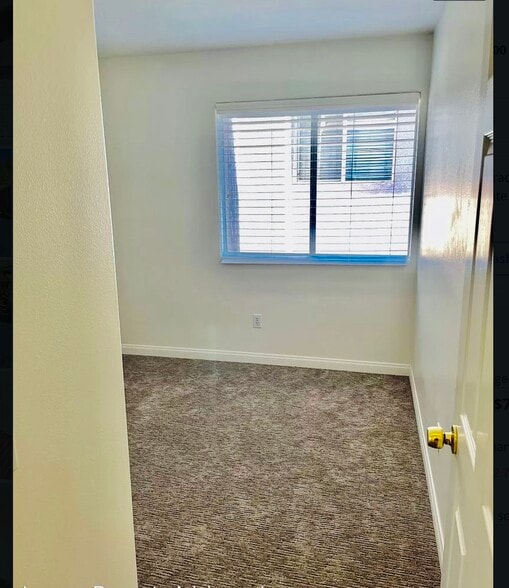 Bedroom 2 - 13746 Gateway View Dr