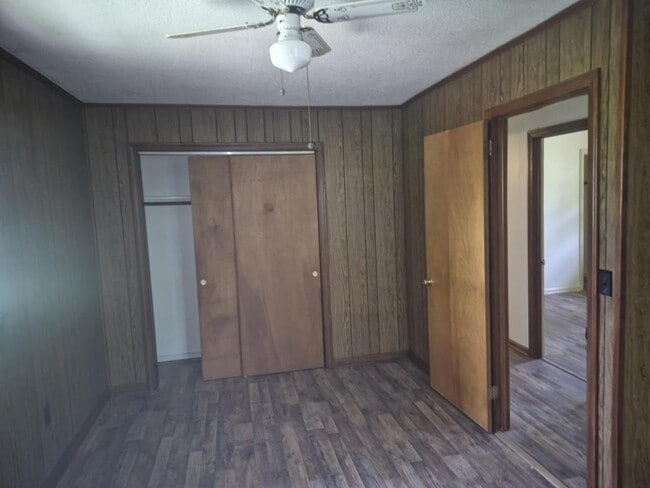 Building Photo - 8061 Young Rd