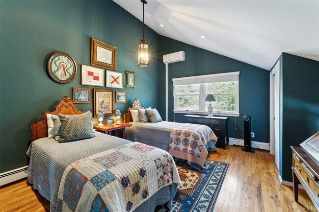 Building Photo - 18 Quogo Neck Ln