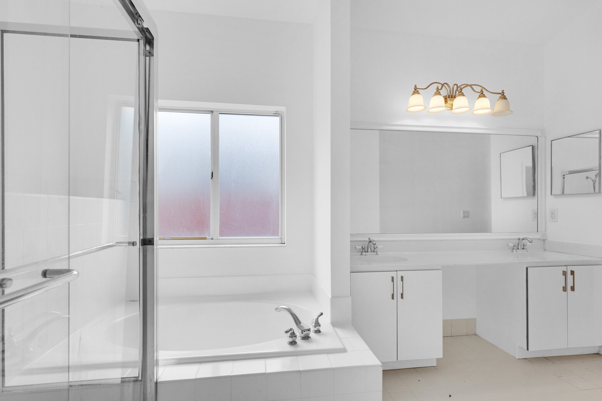 Building Photo - 5334 NW 111th Ct