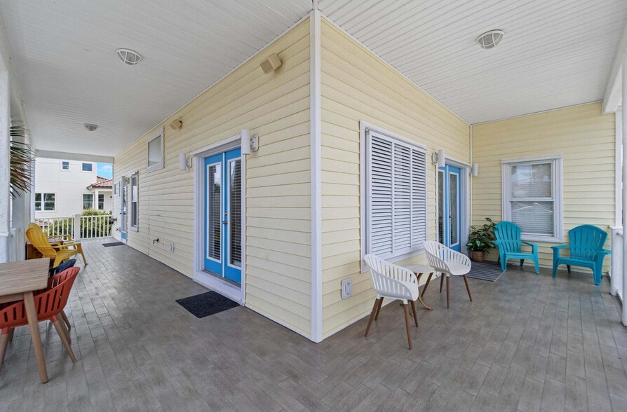 Building Photo - 42 Moody Dr