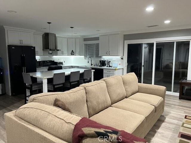 Building Photo - 5382 Marietta Ave