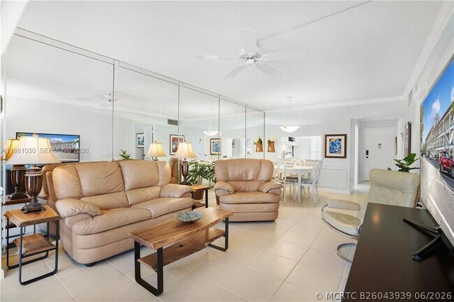 Building Photo - 1501 S Ocean Blvd