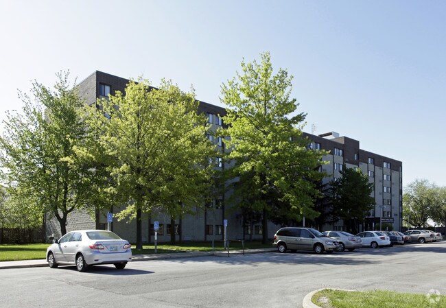 Building Photo - Robert Dorrell Manor