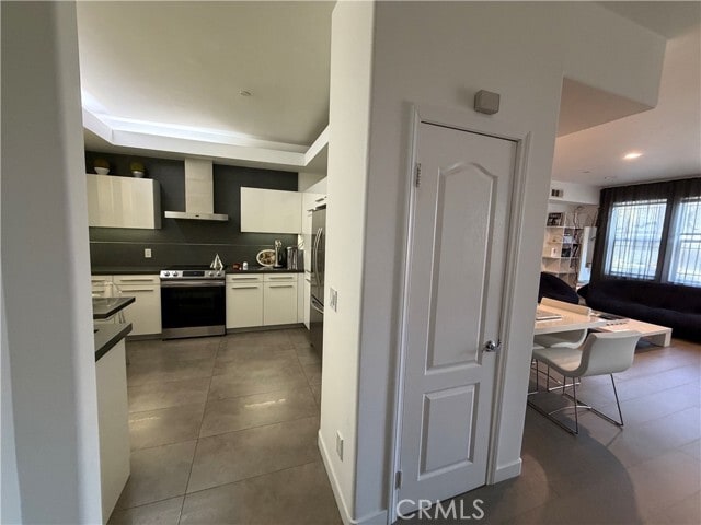 Building Photo - 574 E Palm Ave