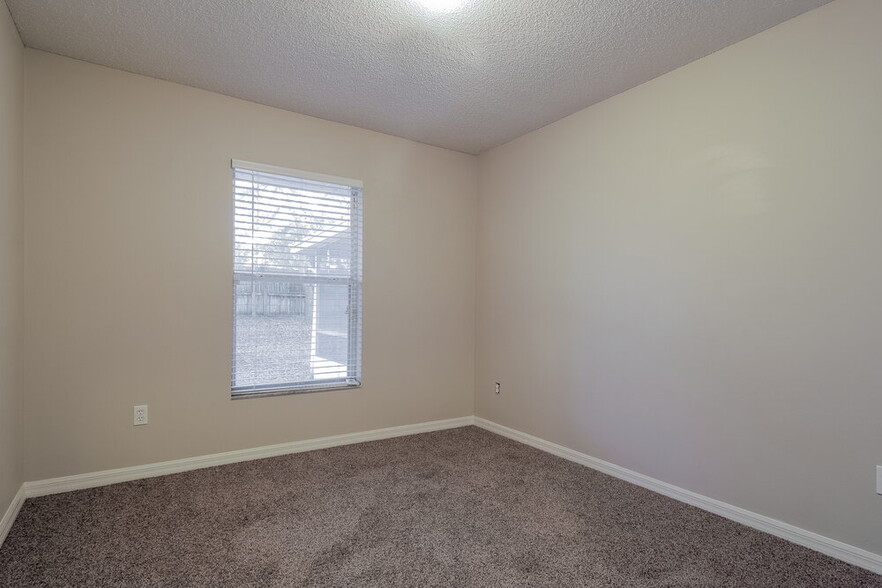 Building Photo - 4511 Wyndcliff Cir