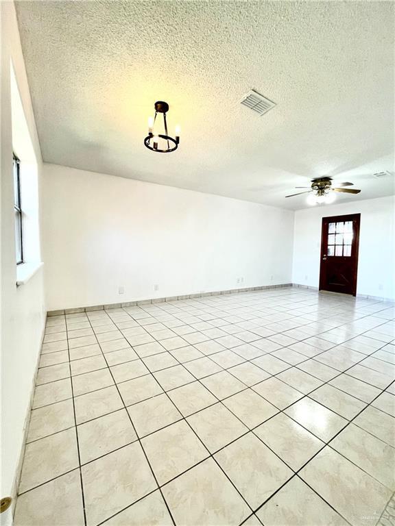 Building Photo - 2520 Goldcrest Ave W