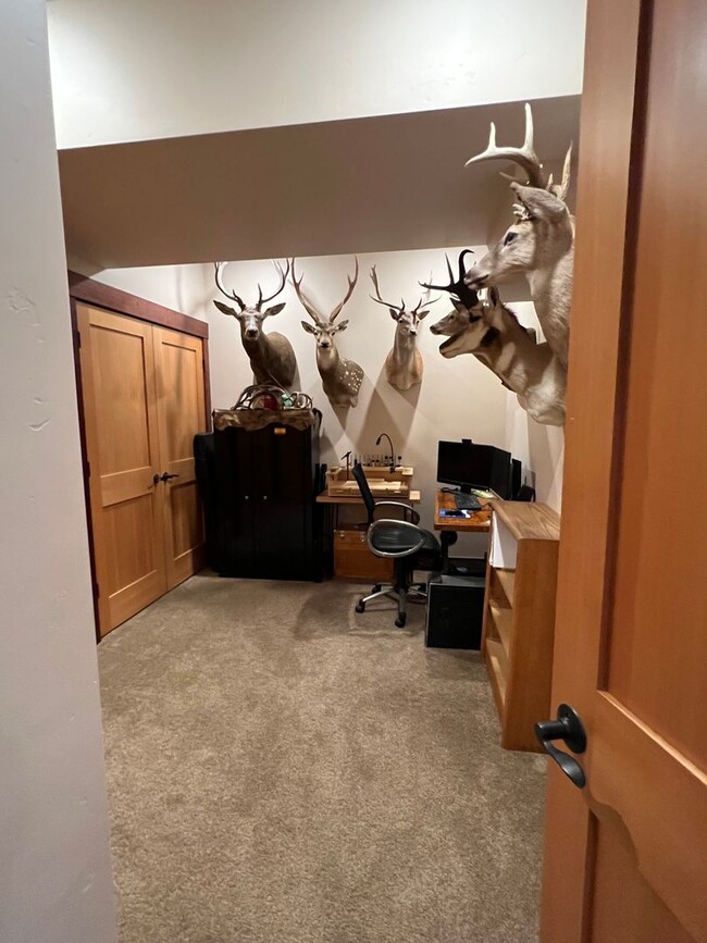 Building Photo - Custom Built Home on the Clearwater River - 20 minutes from Lewiston, ID