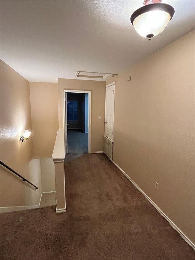 Building Photo - 4406 Cisco Valley Dr