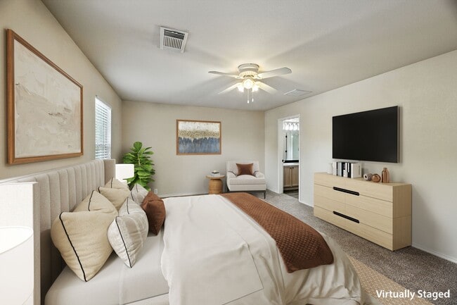 Building Photo - 3933 Brook Hollow Dr