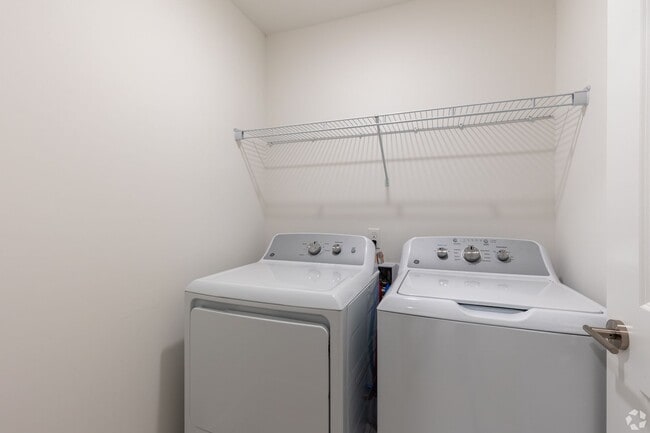 Building Photo - Chesterfield Lease - Save $200 per Month! 2 Bedroom, 2 Bath, Att 2-Car Garage. New Construction!