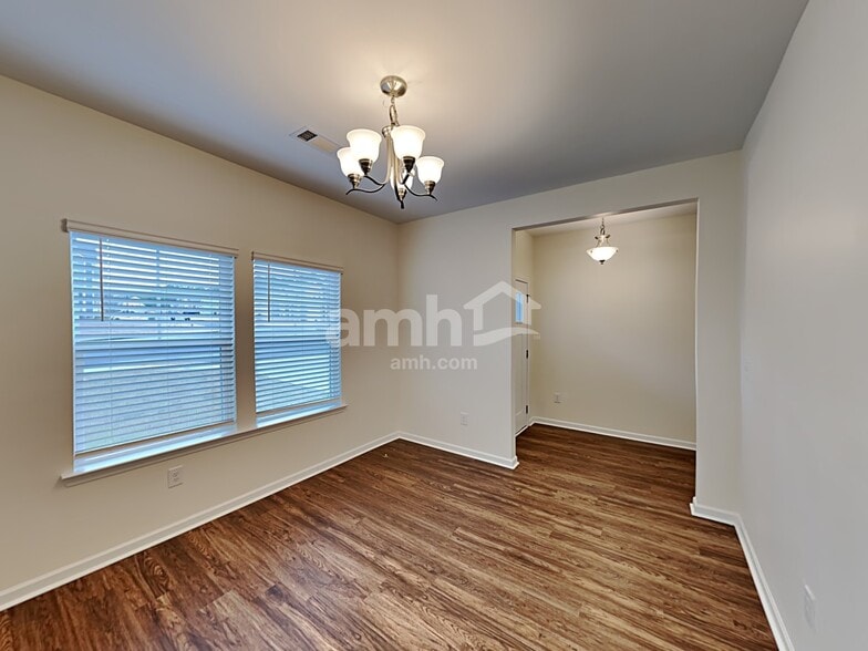 Building Photo - 169 Cheatham Hill Ln