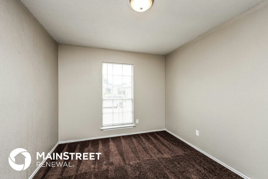 Building Photo - 9921 Cedar Mountain Cir