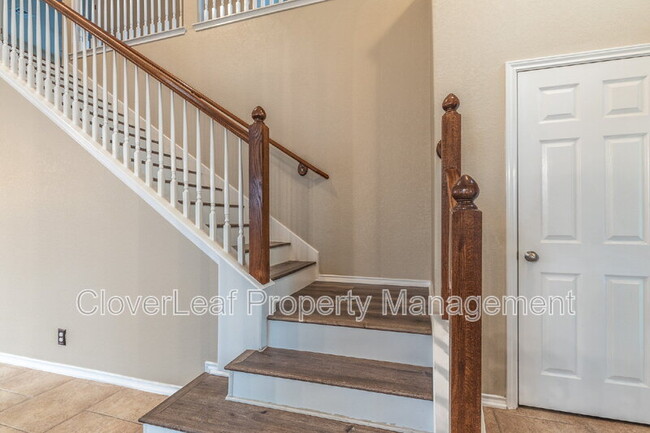Building Photo - 409 Loch Lomond Dr