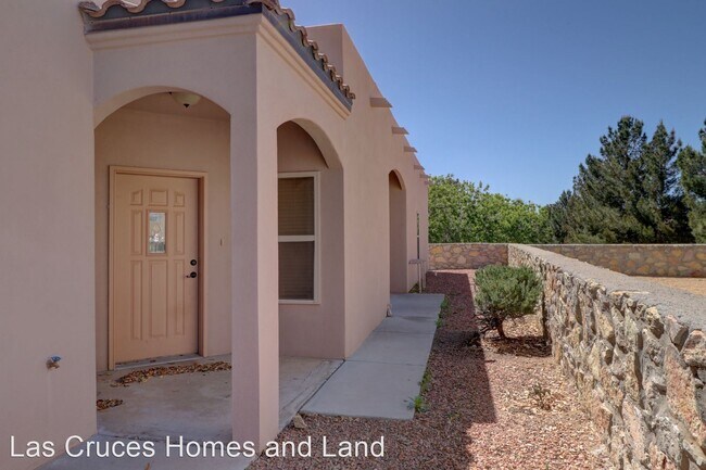 Building Photo - 2 br, 2 bath House - 1293 Mission Nuevo Un...