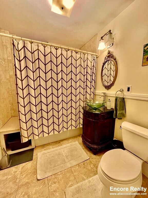 Building Photo - 66 Marshal St