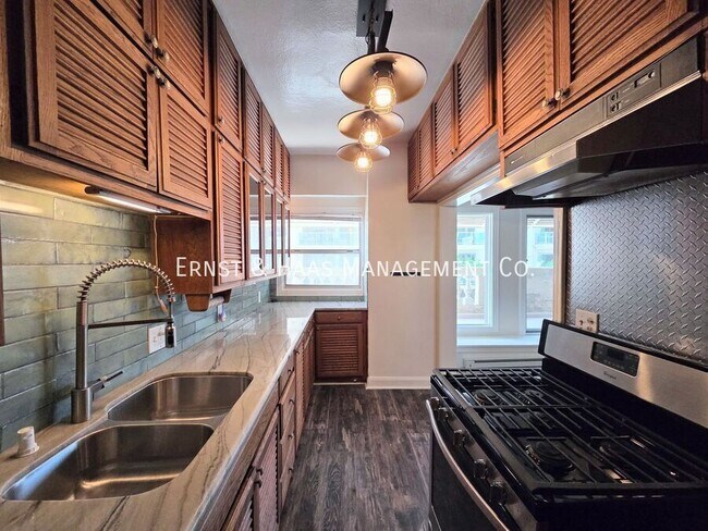 Building Photo - 1030 E Ocean Blvd