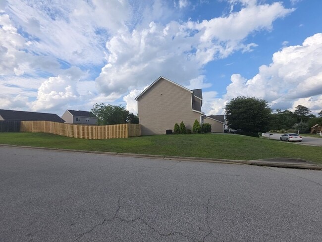 Building Photo - Great 3 Bedroom in Grovetown