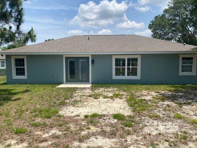 Building Photo - Beautiful, Newer Constructed, Unfurnished, Family Friendly, ANNUAL LEASE In Summerfield
