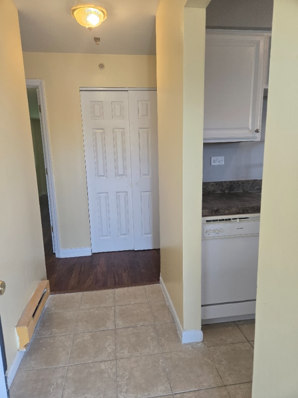 Building Photo - 1505 S Canford Cliffs Dr