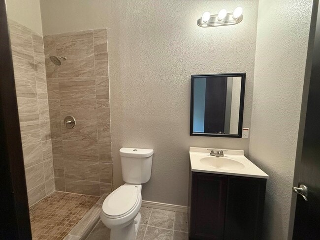 Building Photo - 105 Margaret Ln