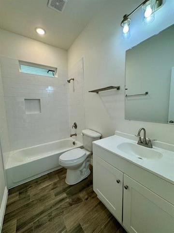 Building Photo - 6144 Inca Dr