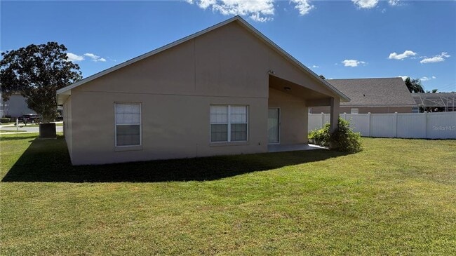 Building Photo - 7965 Golden Pond Ct