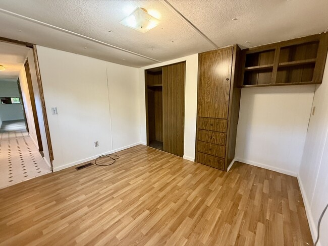 Building Photo - 36 Pink Pearl Ln
