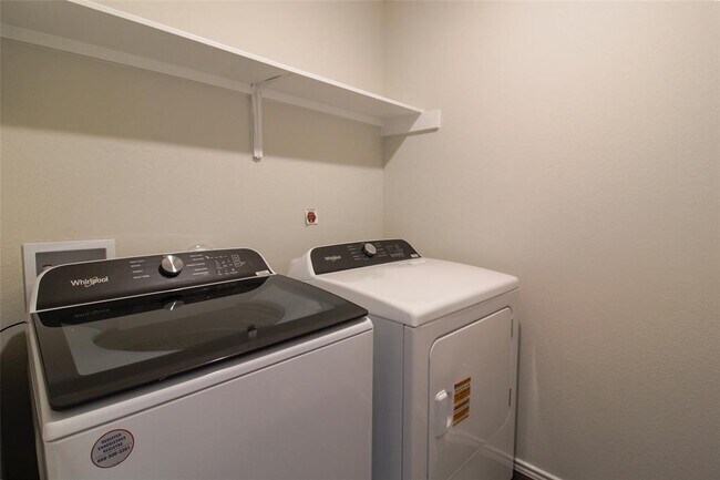 Building Photo - 12810 Siena Vlg Ln