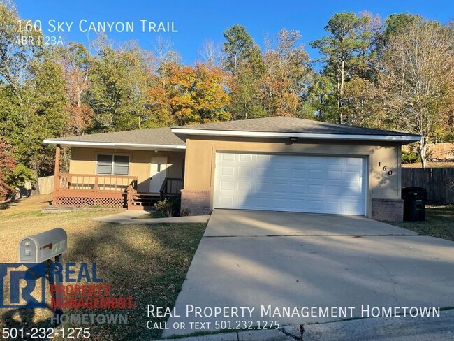 Primary Photo - Beautiful 4 bedroom home in Lake Hamilton ...