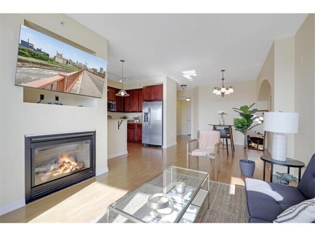 Building Photo - 500 E Grant St