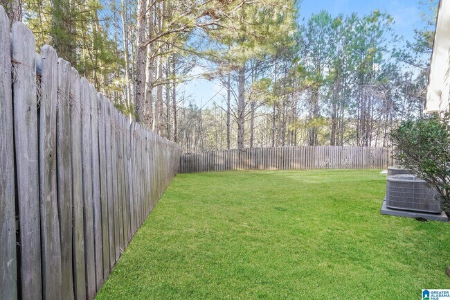 Building Photo - 100 Chesser Loop Rd