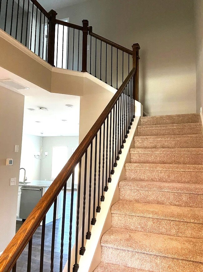 Building Photo - 1377 Elderwood Way