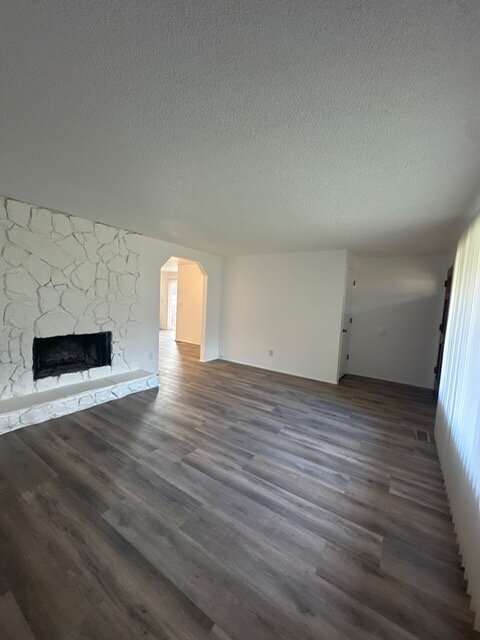 Building Photo - Ranch-Style Home, Large Fenced Yard