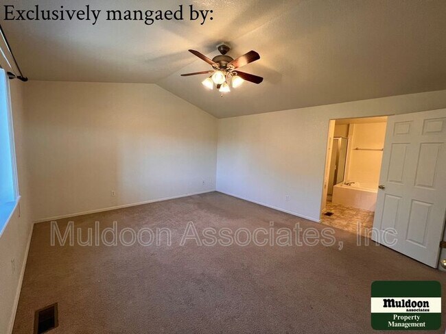 Building Photo - 5807 Poudre Way