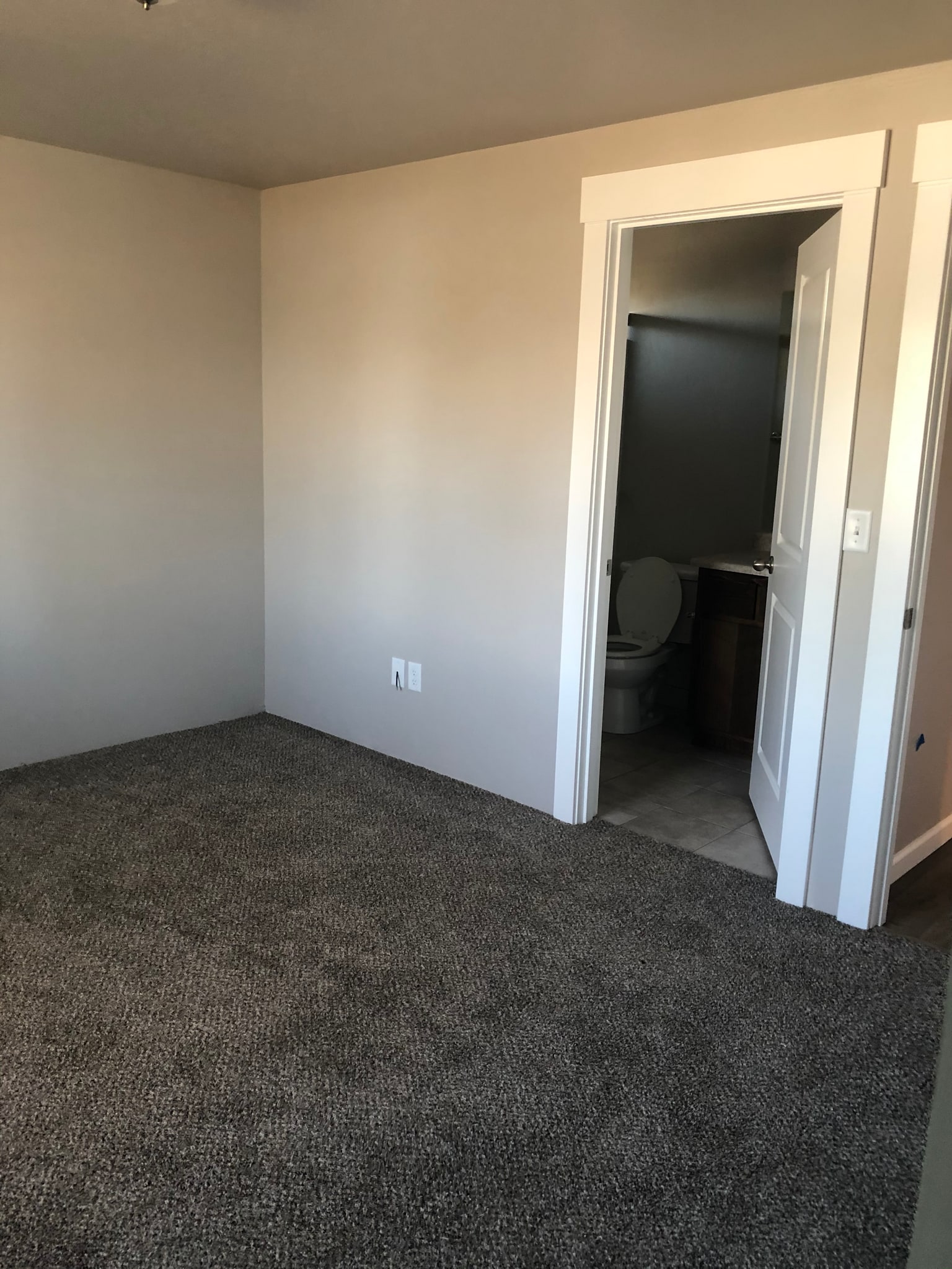 Master Bedroom - 1677 Grand Ave