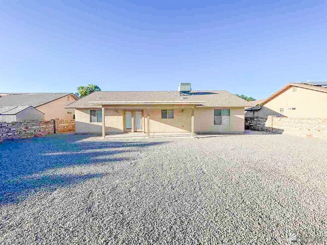 Building Photo - 10191 E 35th Pl