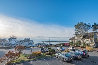 Building Photo - 432 Humphrey St