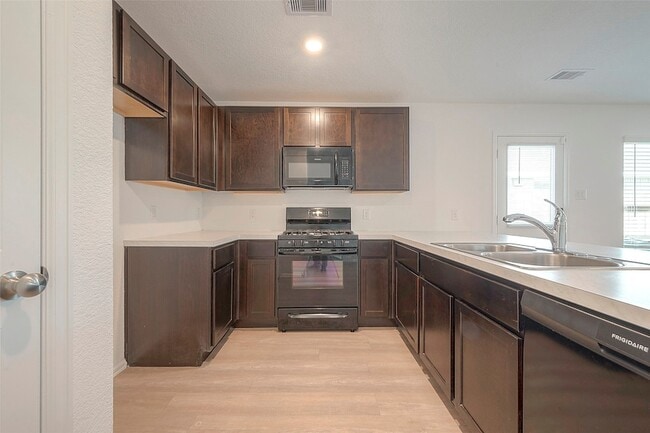 Building Photo - 26714 Wilderye Cv Ln