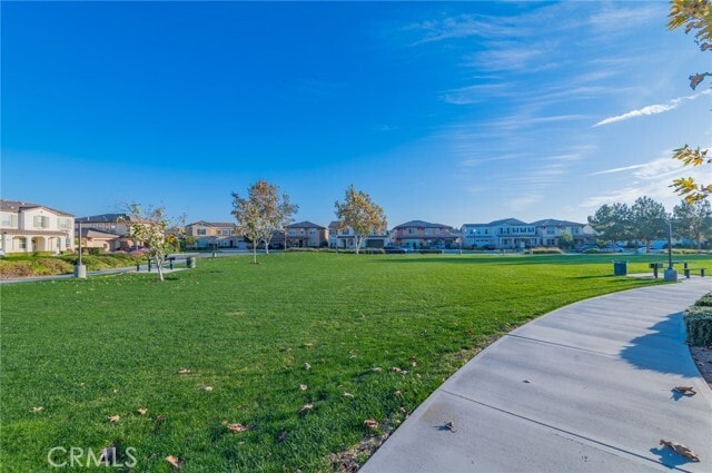 Building Photo - 6248 Desales St