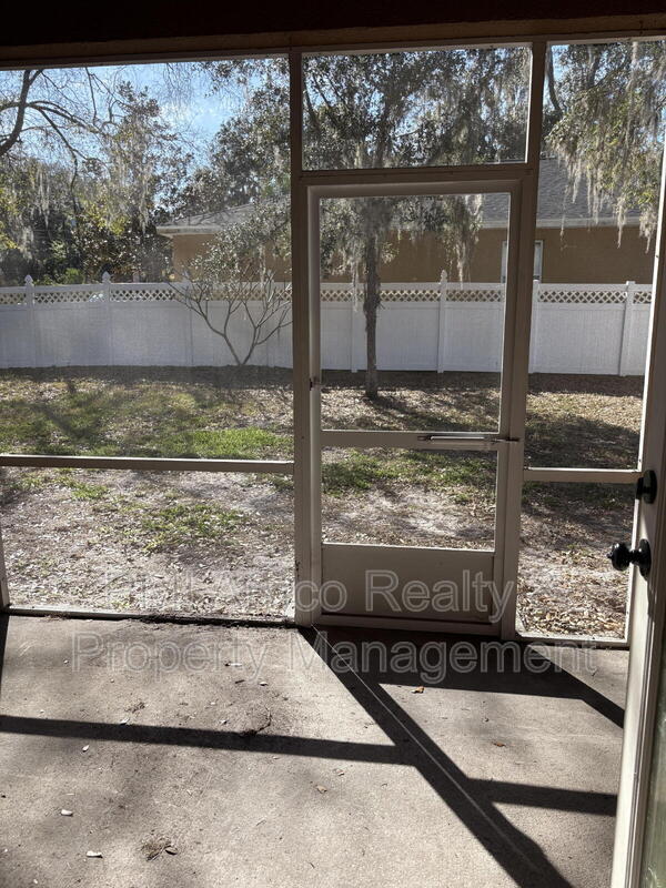 Building Photo - 8611 Olive Moss Ct