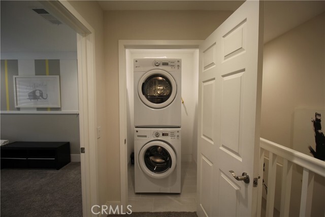 Building Photo - 15343 Lotus Cir