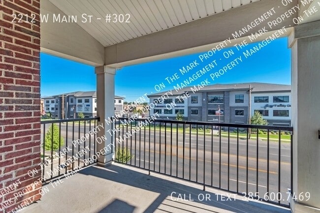 Building Photo - 2212 W Main St