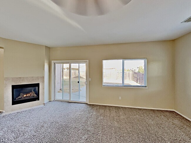 Building Photo - 2029 Bonavista Way