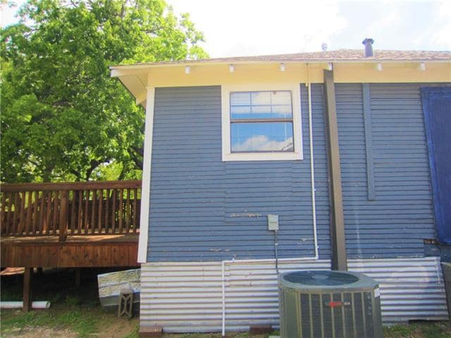 Building Photo - 601 Malone St