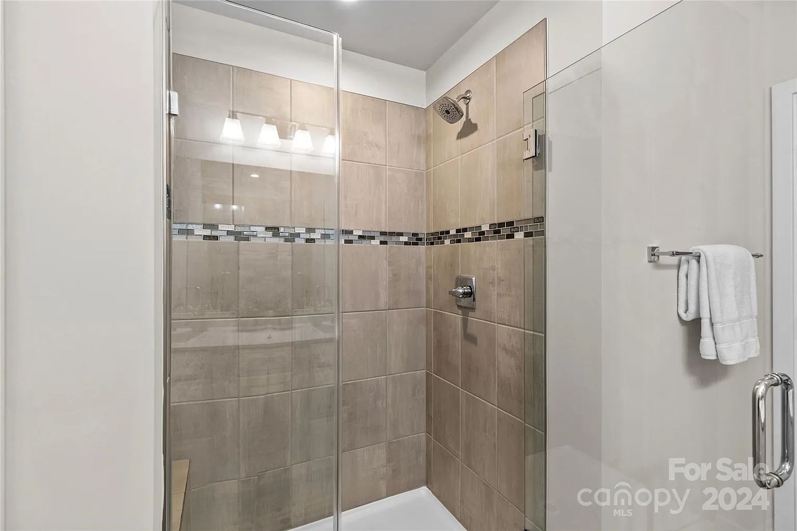 Building Photo - 317 Music Hall Wy