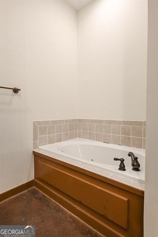 Building Photo - 250 Martha Dr