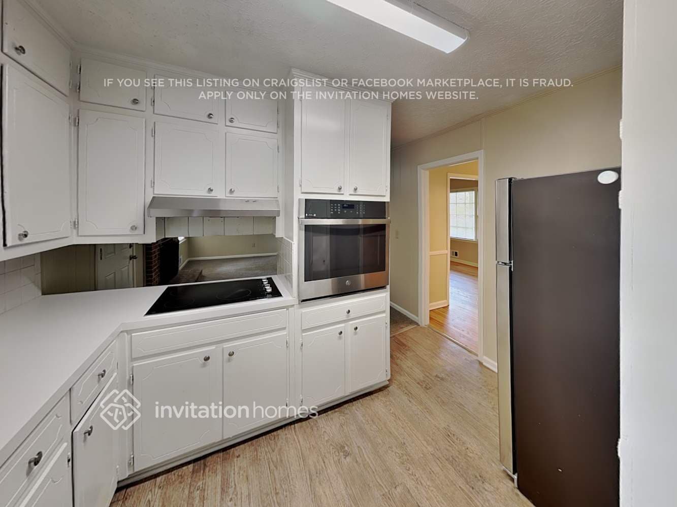 Building Photo - 5676 Crestwood Dr SW